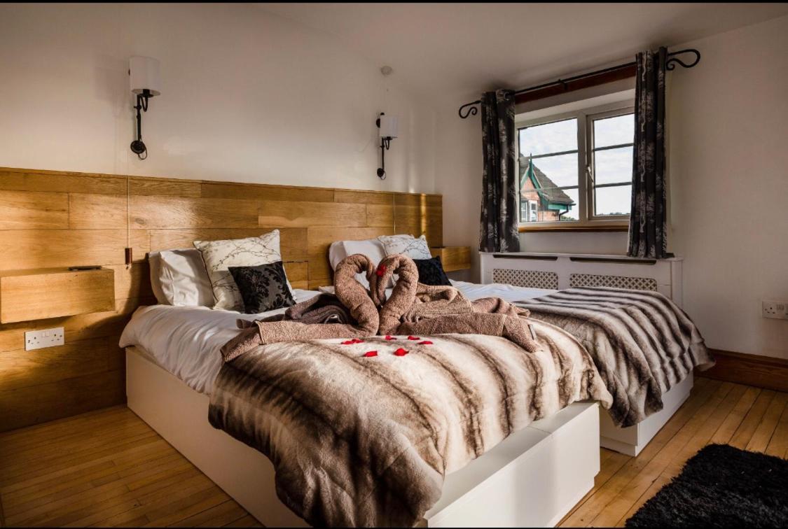 Lincoln Holiday Retreat View With Private Hot Tub エクステリア 写真