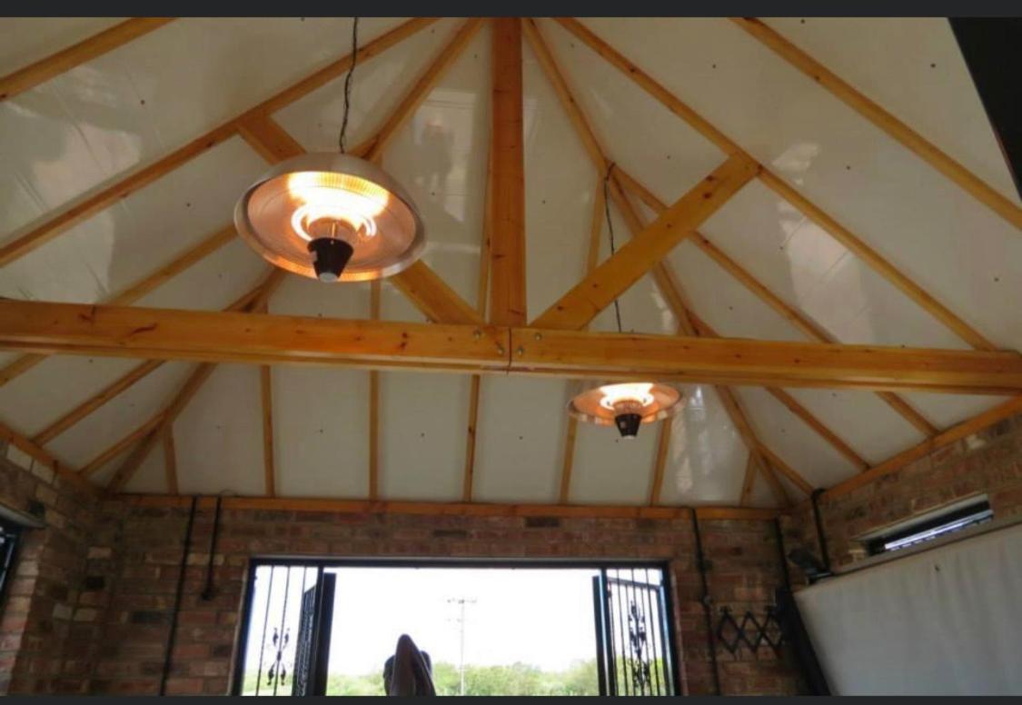 Lincoln Holiday Retreat View With Private Hot Tub エクステリア 写真