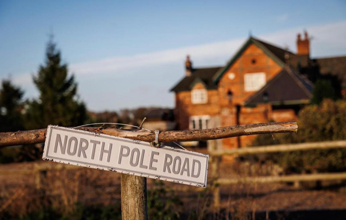 Lincoln Holiday Retreat View With Private Hot Tub エクステリア 写真